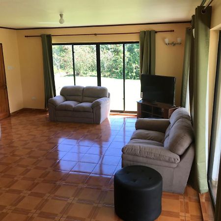 Cabanas Tautira Ханга-Роа Экстерьер фото